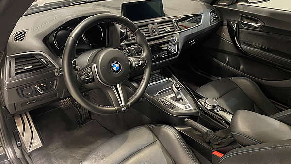 BMW M2 Competition DKG black Foto 15