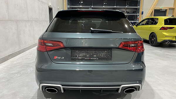 Audi RS3 Sportback Audi Exclusive Foto 4