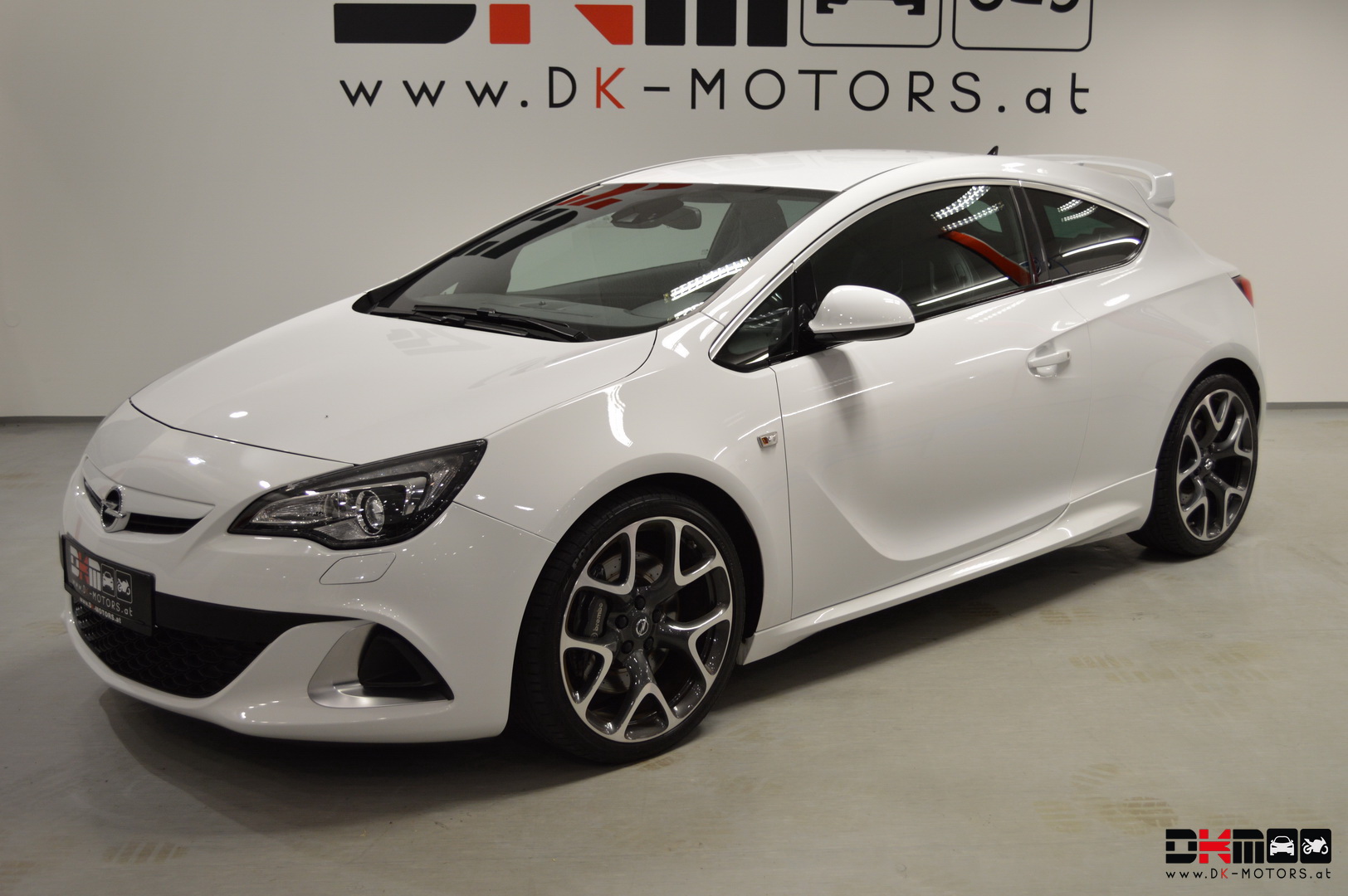 Opel Astra J Opc Weiss Dk Motors