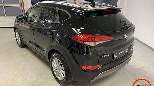 Hyundai Tucson 2.0 CDRI Premium 4WD Foto 2