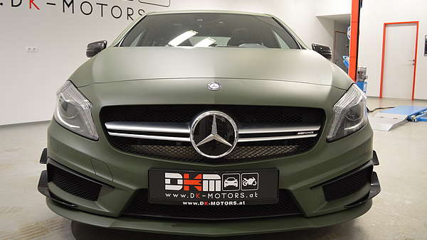 Mercedes A45 AMG Performance Foto 7