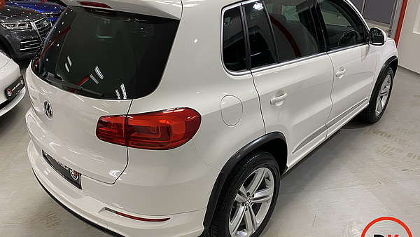 VW Tiguan 2.0 TDI DSG 4-Motion R-Line Foto 4