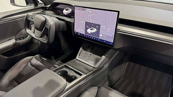 Tesla Model S Plaid 2023 Foto 18