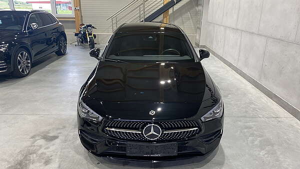 Mercedes CLA 200d Shooting Brake AMG Line Autm. Foto 6