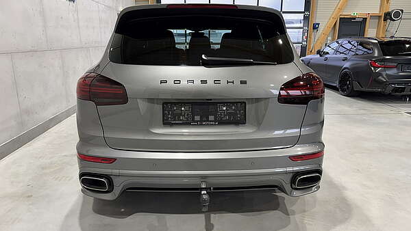 Porsche Cayenne II FL 3.0 Diesel Sport Design Foto 3