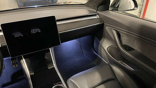 Tesla Model 3 Long Range AWD Foto 31