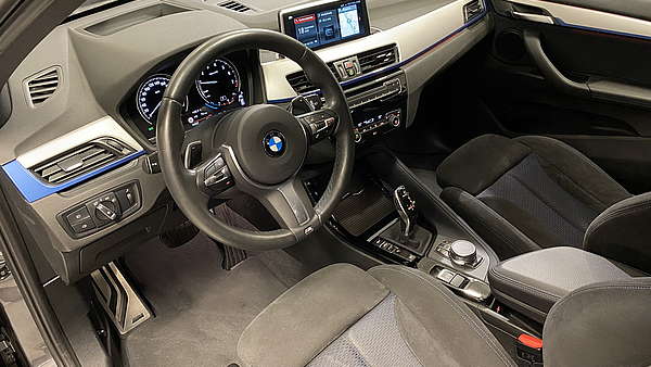 BMW X1 xDrive 20i M Sport Autom. Foto 19