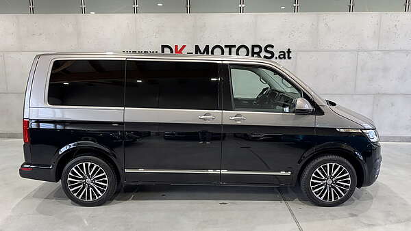 VW Multivan T6.1 2.0 TDI 4Motion DSG Highline 2022 Foto 0
