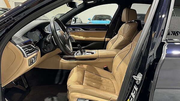 BMW 745e PHEV Hybrid M-Paket Aut. Foto 14