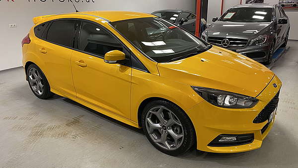 Ford Focus ST (Facelift) Foto 13