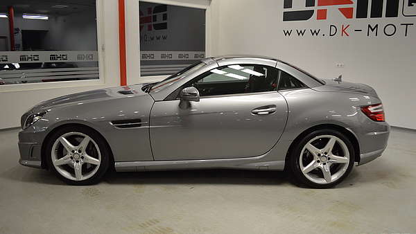 Mercedes SLK 200 Autom. AMG Paket Foto 2