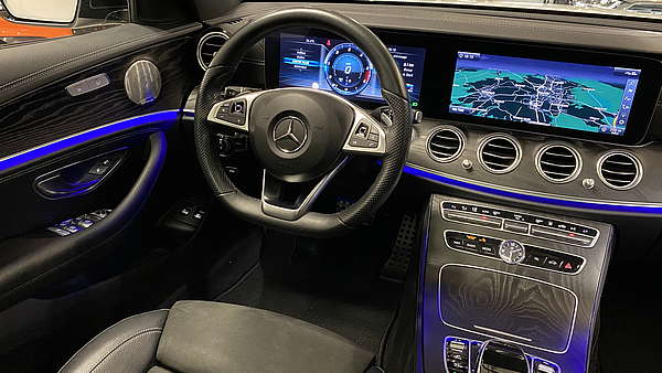 Mercedes E 220d 4Matic AMG Line Foto 32