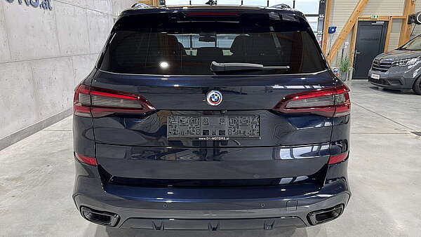 BMW X5 30d xDrive G05 M-Sport Carbon Schwarz 2022 Foto 3