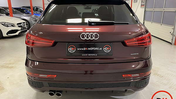 Audi Q3 Sport Quattro 2.0 TDI S-Tronic Foto 3