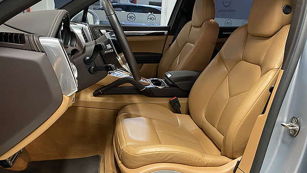 Porsche Cayenne II S PHEV Hybrid Platinum Edition Foto 15