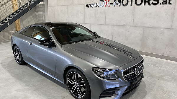 Mercedes E450 4Matic Coupe AMG Line Foto 1