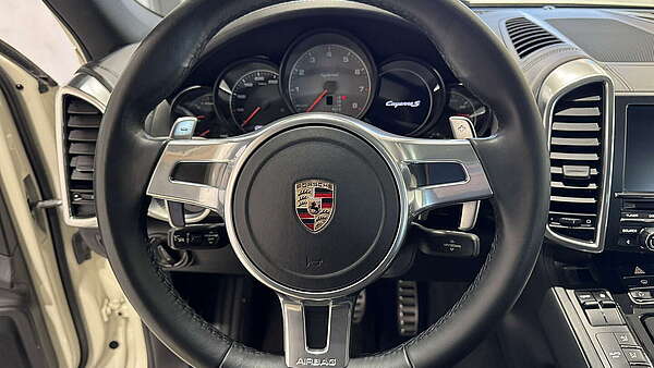 Porsche Cayenne II S Hybrid Autm. 2010 Foto 23