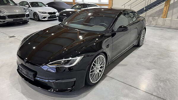 Tesla Model S Plaid (1020 PS) Foto 5