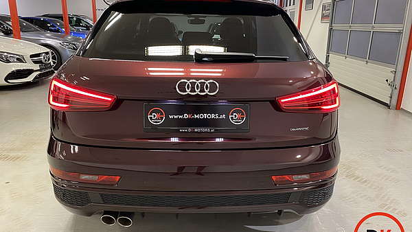 Audi Q3 Sport Quattro 2.0 TDI S-Tronic Foto 12