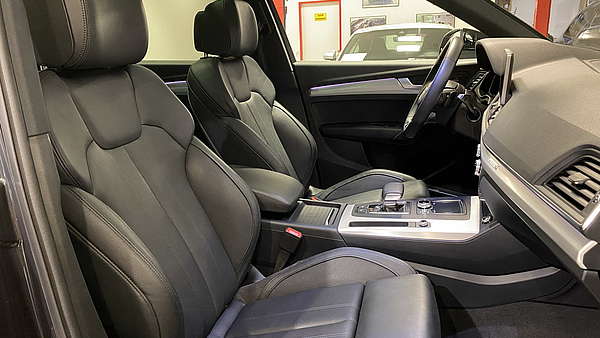 Audi SQ5 3.0 TFSI Quattro S-Tronic Foto 23