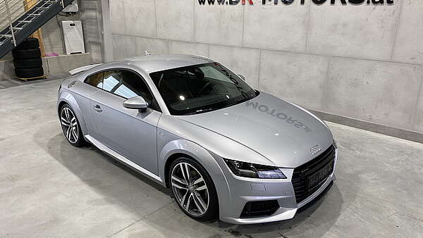 Audi TT 8S 2.0 TFSI S-Line Quattro S-Tronic Foto 8