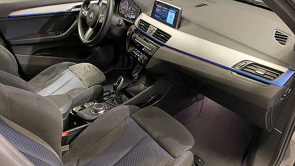 BMW X1 xDrive 20i M Sport Autom. Foto 21