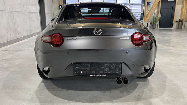 Mazda MX-5 RF G184 Revolution Foto 4