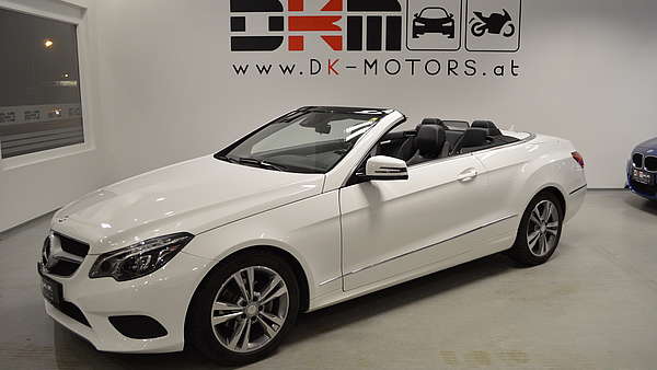 Mercedes E200 Cabrio Automatik Foto 0