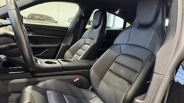 Porsche Taycan Basis Plus 83,7 kWh Foto 13
