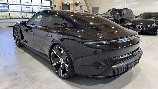 Porsche Taycan Basis Plus 83,7 kWh Foto 4