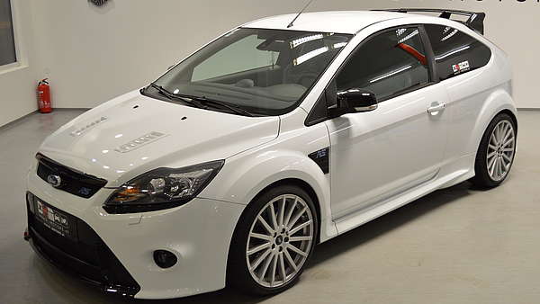 Ford Focus RS MK2 weiß Foto 1