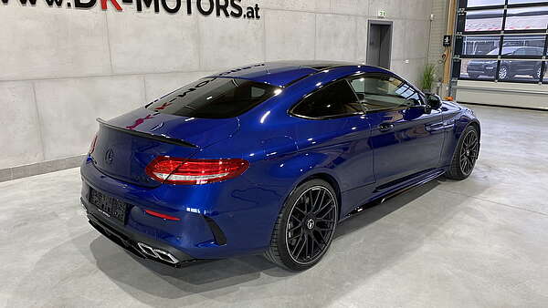 Mercedes C63 AMG Coupe (C205) Foto 2