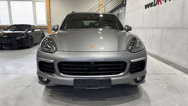 Porsche Cayenne S II FL eHybrid Meteorgrau Foto 6