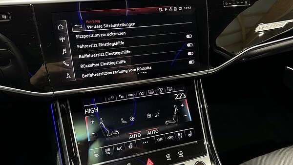 Audi A8 60 TFSI e PHEV Quattro Foto 38