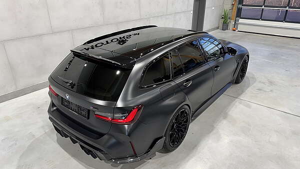 BMW M3 Touring xDrive schwarz matt 2023 Foto 11