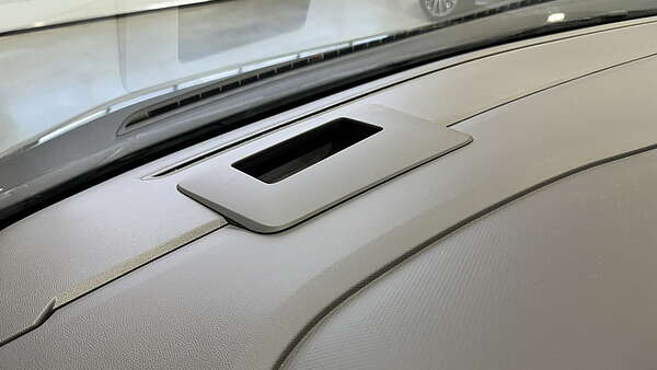 VW Multivan T7 1,4 TSI DSG Energetic eHybrid LR Foto 15