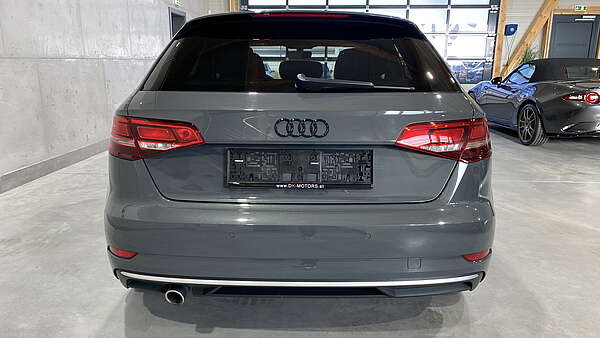 Audi A3 Sportback 1,6 TDI Sport Facelift Foto 3