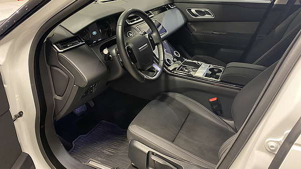 Land Rover Range Rover Velar D180 Foto 11