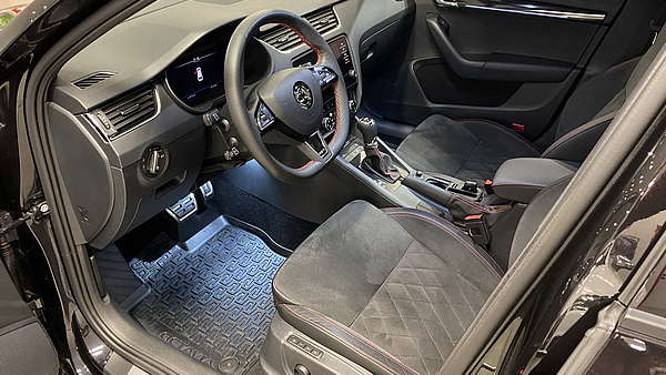 Skoda Octavia Combi RS TSI DSG 245 2019er Foto 11