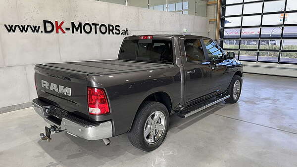 Dodge Ram 1500 5,7 V8 Hemi Classic Crew Cab Foto 2