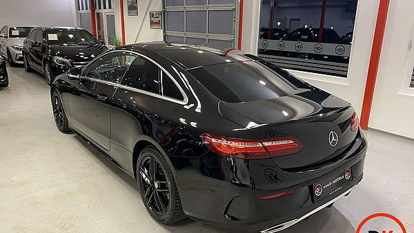 Mercedes E200 Coupe AMG Line Aut. Foto 2