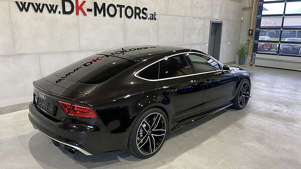 Audi RS7 Sportback 4.0 TFSI quattro S-Tronic Foto 2