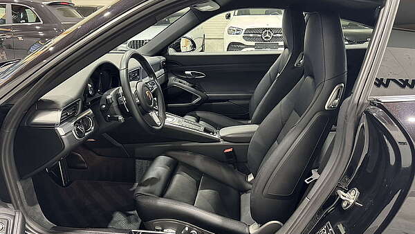 Porsche 911 991.2 Carrera S Coupe PDK Tiefschwarz Foto 19