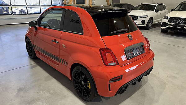 Abarth 695 Competizione 2023 Foto 4