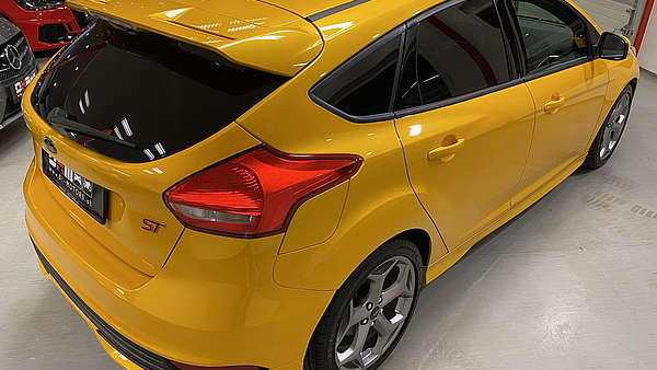 Ford Focus ST (Facelift) Foto 4