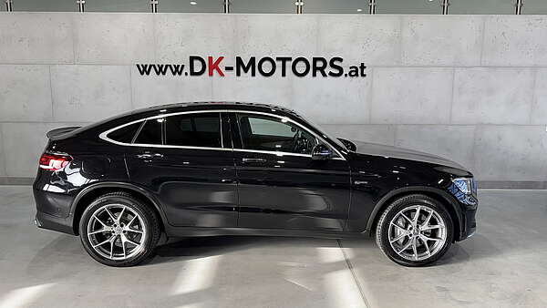 Mercedes GLC 43 AMG Coupe Facelift 2020 Obsidian Schwarz Foto 0