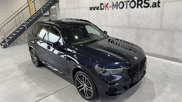 BMW X5 30d xDrive G05 M-Sport Carbon Schwarz 2022 Foto 8