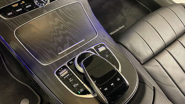 Mercedes E200 Coupe AMG Line Aut. Foto 26