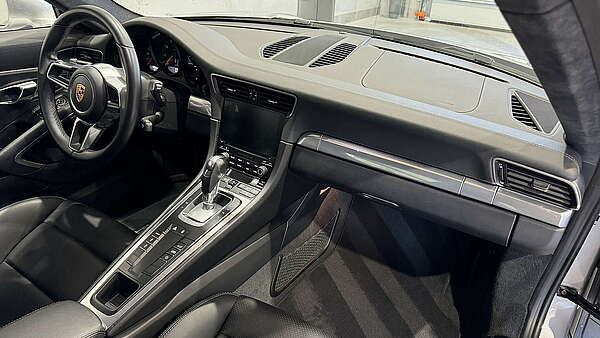 Porsche 911   991.2    Carrera 4 PDK (ohne OPF) Foto 25