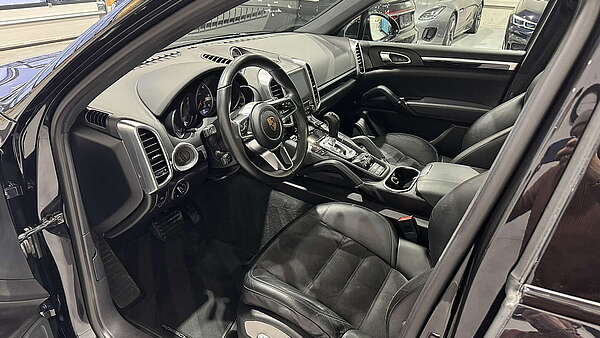 Porsche Cayenne II Aut. Platinum Edition Diesel Foto 9